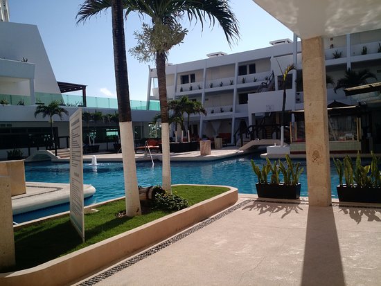 Mar Suites